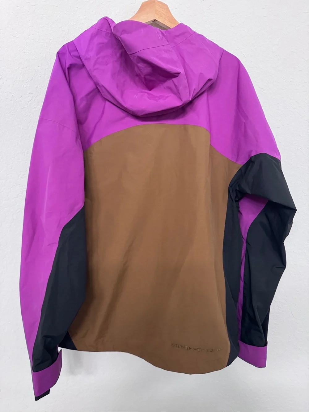 NWT Nike Mens ACG MORPHO STORM-FIT ADV RAIN Multi Color JACKET Sz M